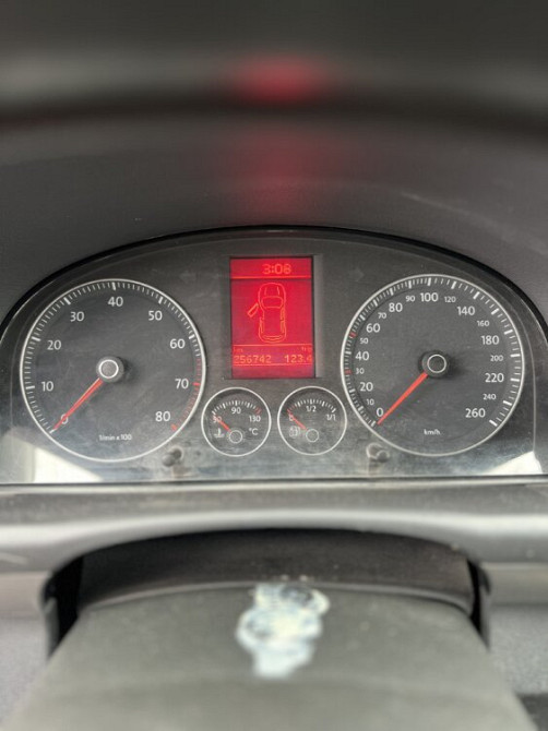 Volkswagen Touran 2006 год 2.0 бензин - газ метан заводской Tiraspol - fotografie 9