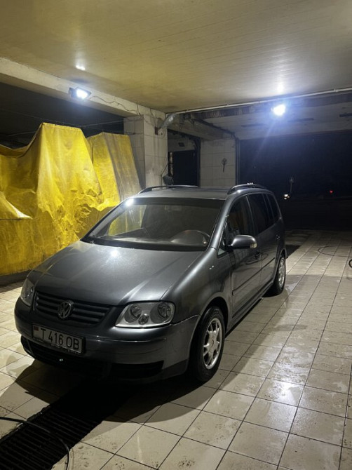 Продам Volkswagen Touran 1.6 бензин-газ метан Тирасполь - изображение 3