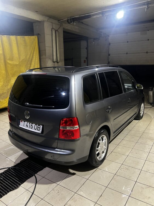 Продам Volkswagen Touran 1.6 бензин-газ метан Тирасполь - изображение 2