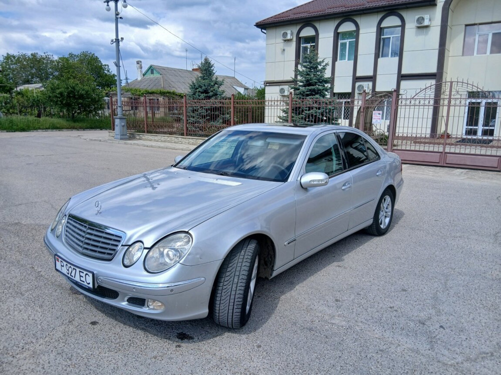 Продам Мерседес W211 2002 г 2.2cdi АКПП 4500$ Дубоссары - изображение 1