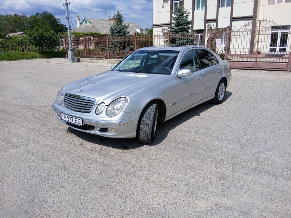 Продам Мерседес W211 2002 г 2.2cdi АКПП 4500$ Дубоссары - изображение 6