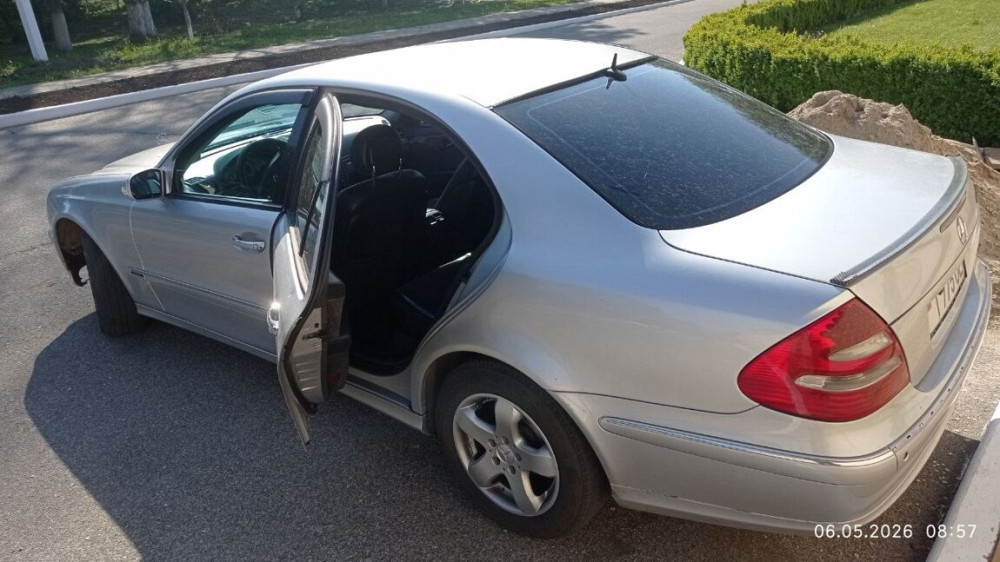 Mercedes E 270 Tiraspol - fotografie 4