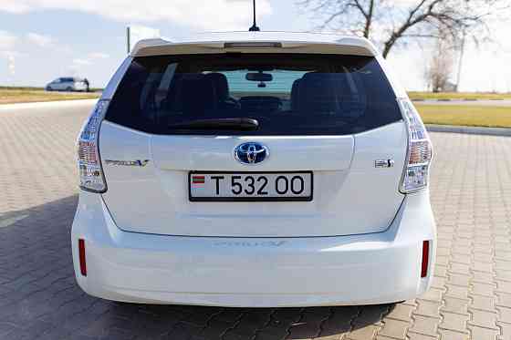 Toyota Prius V 2012, бензин, хорошая комплектация Tiraspol