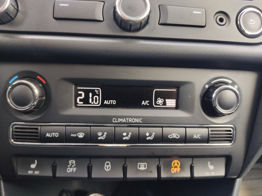 Skoda Rapid, Motor 1,4TSI, Cutie automată Chişinău - fotografie 7