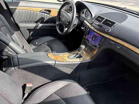 Mercedes E 280 Тирасполь