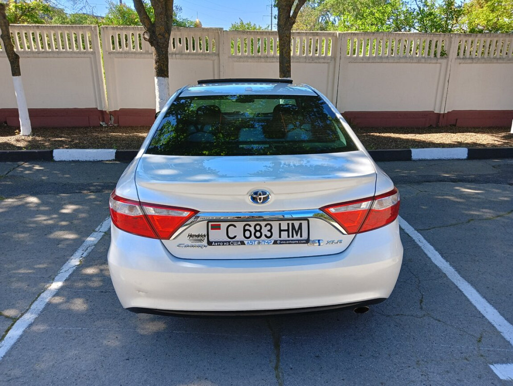 Toyota Camry Hybrid 2.5 2016 года Tiraspol - fotografie 4