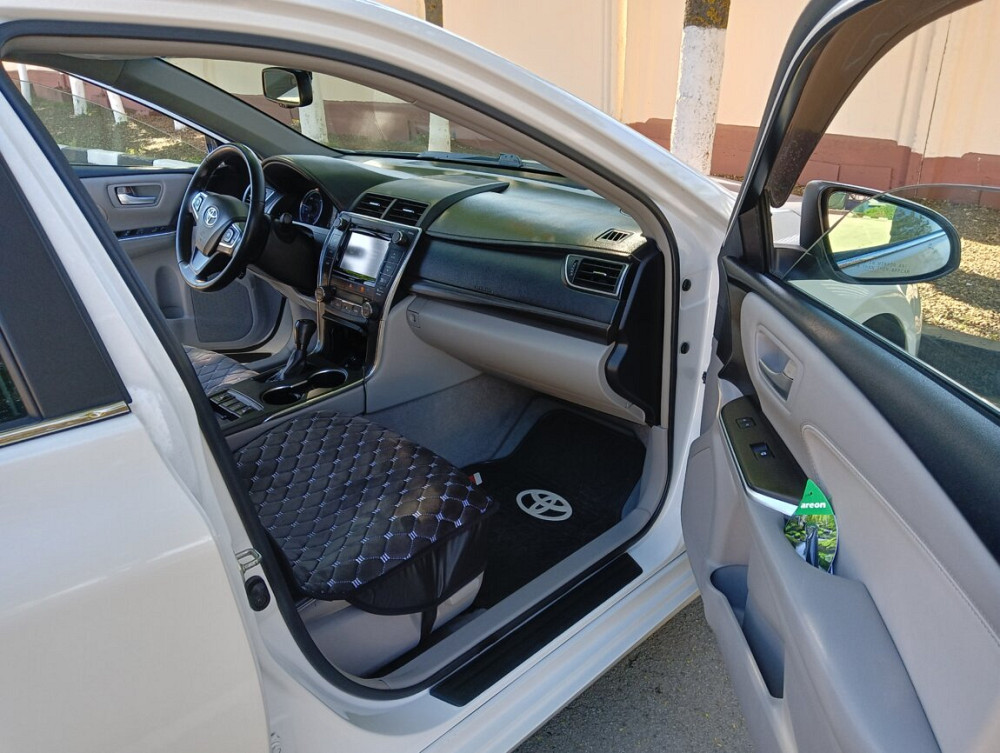 Toyota Camry Hybrid 2.5 2016 года Tiraspol - fotografie 9