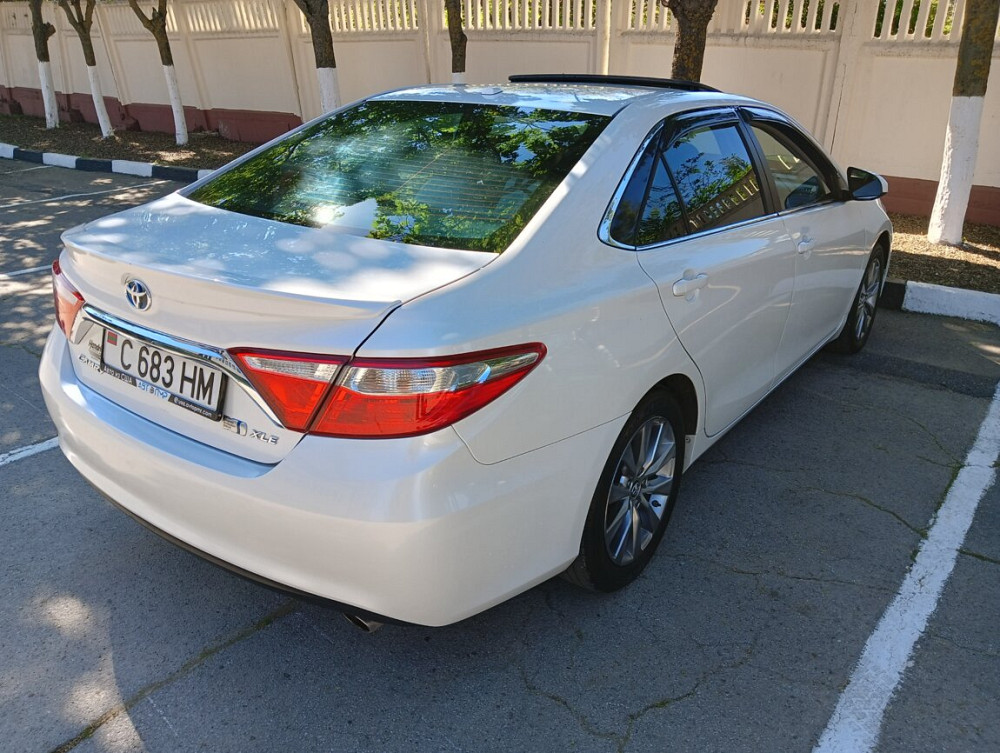 Toyota Camry Hybrid 2.5 2016 года Tiraspol - fotografie 5