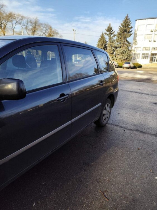 Продам Toyota Avensis Verso 2002 г. Tiraspol - fotografie 7
