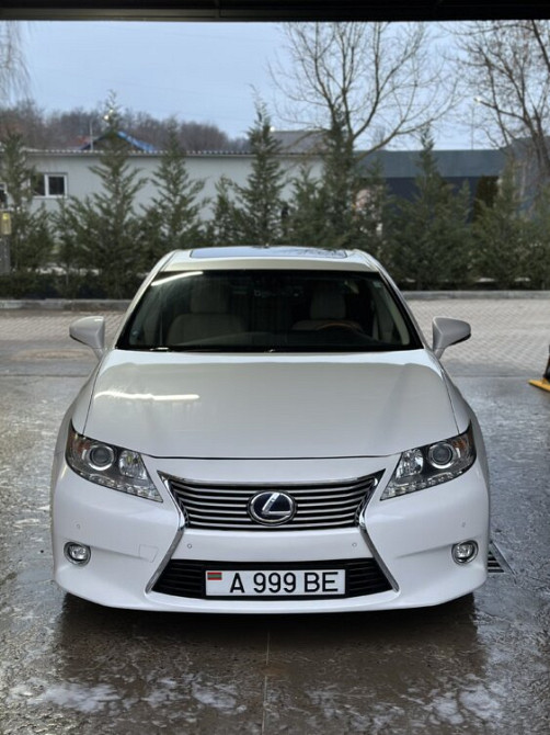Lexus ES300h в максимальной комплектации Bender - fotografie 1