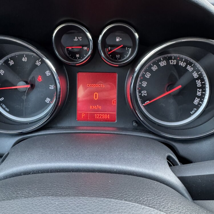 Opel Astra 1.6i (J) АВТОМАТ 6АКПП, 2011г. 5850$ -Свежепригнана из Шв Рыбница - изображение 10