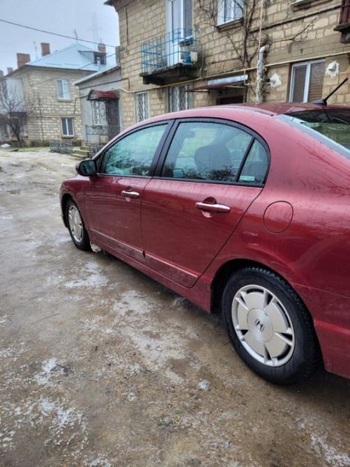 Продам-обмен Honda Civik 8 1.3 ima Tiraspol - fotografie 9