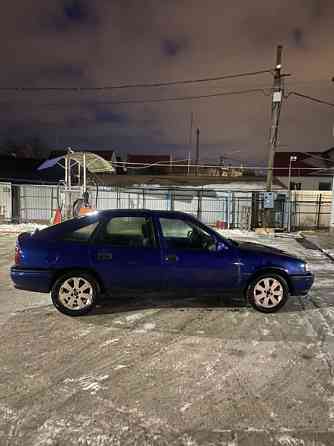 Opel Vectra A 2.0 Бениз-Газ Метан Тирасполь