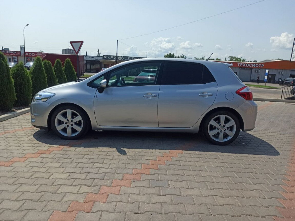 Toyota auris Tiraspol - fotografie 5