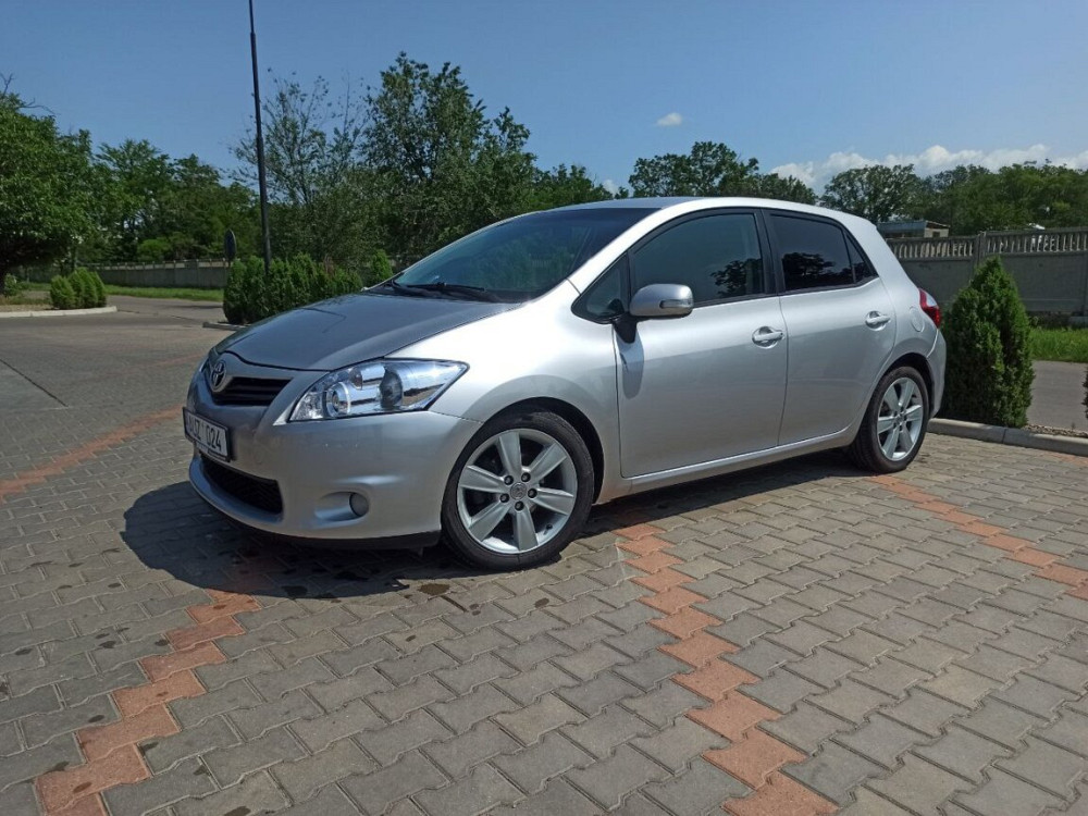 Toyota auris Tiraspol - fotografie 1