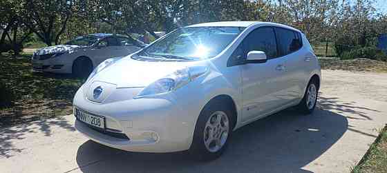 NISSAN LEAF Тирасполь