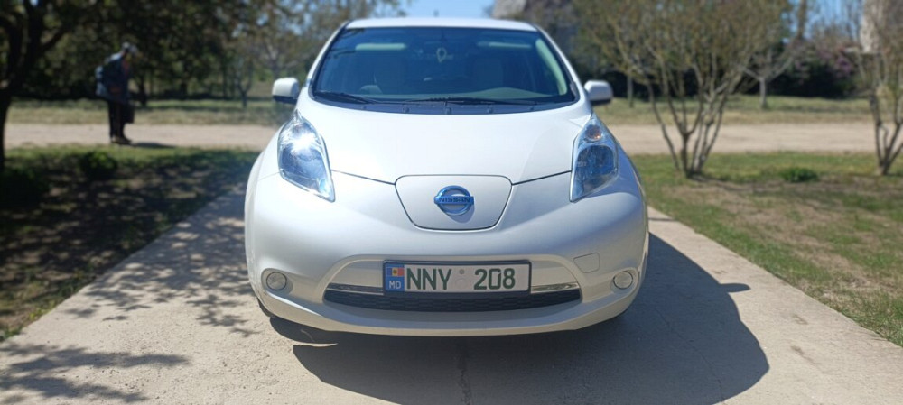 NISSAN LEAF Tiraspol - fotografie 4