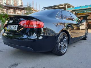 AUDI A4, SPORT-LINE, 2009, 4*4, BENZIN, AUTOMAT Chişinău - fotografie 5