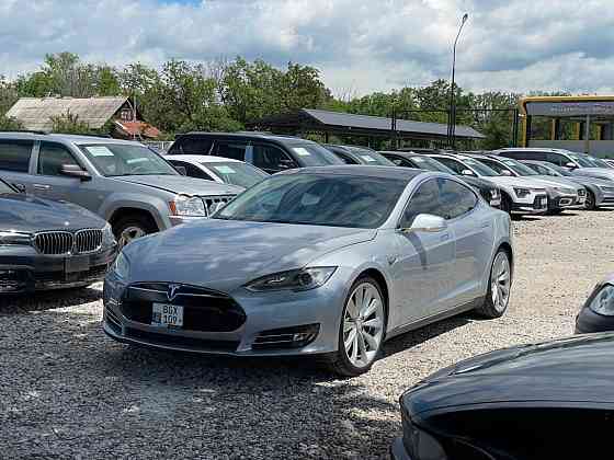 Tesla Model S Signature (Доступен в Автокредит) Tiraspol