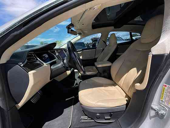 Tesla Model S Signature (Доступен в Автокредит) Tiraspol