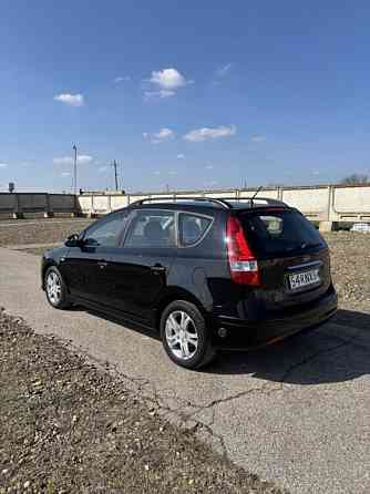 Hyundai i30, 2011г, 1.4 бензин-пропан, растаможена Tiraspol