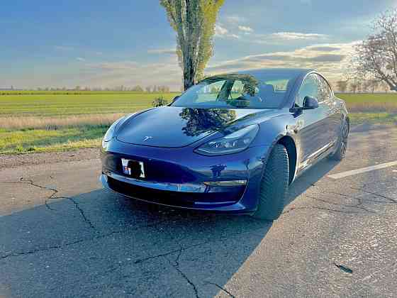 Tesla model 3 2021г/в AWD Кишинёв