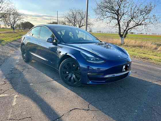 Tesla model 3 2021г/в AWD Кишинёв