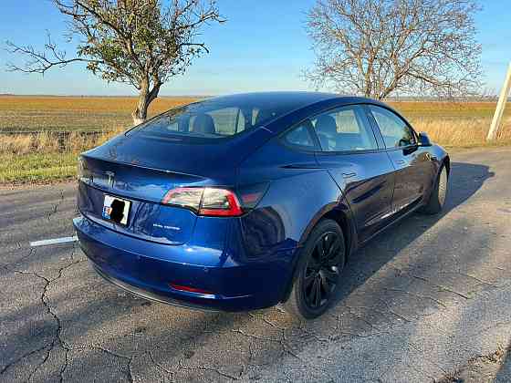 Tesla model 3 2021г/в AWD Кишинёв