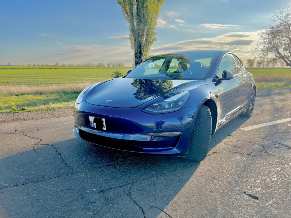 Tesla model 3 2021г/в AWD Кишинёв - изображение 1