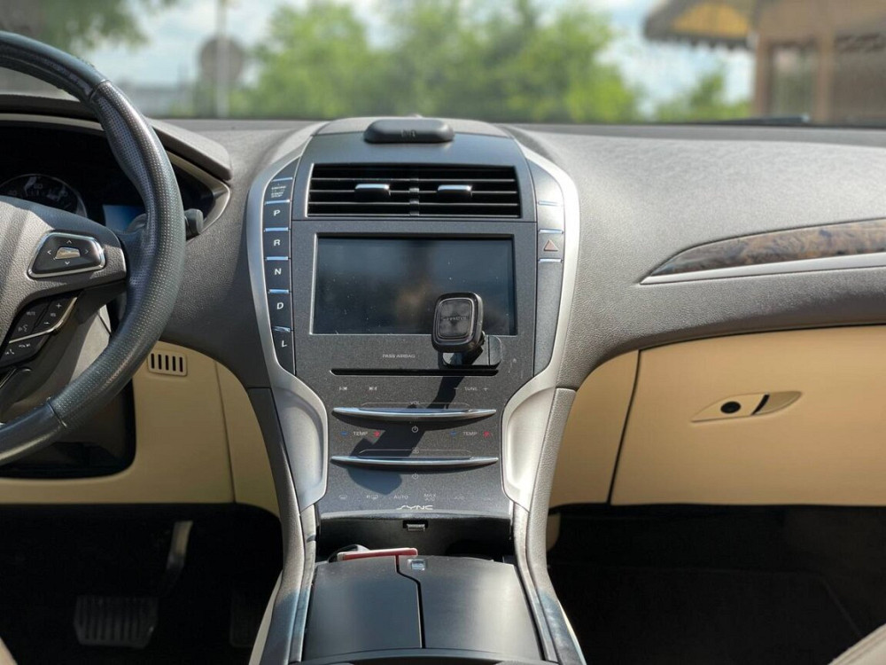 Lincoln MKZ Hybrid (Доступен в Автокредит) Tiraspol - fotografie 10