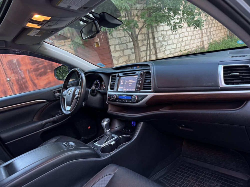Toyota Highlander Hybrid Tiraspol - fotografie 8