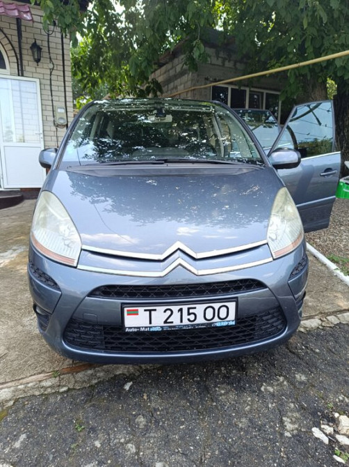 Citroen C4 Picasso Bender - fotografie 8
