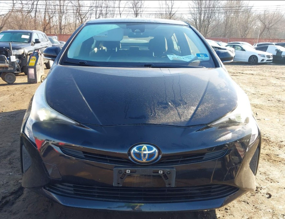 TOYOTA PRIUS, three Tiraspol - fotografie 1