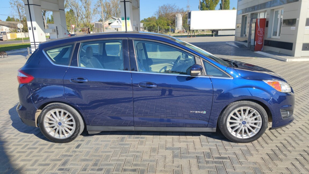 Продам Ford C-max 2.0 Hybrid 2016 год Chişinău - fotografie 6