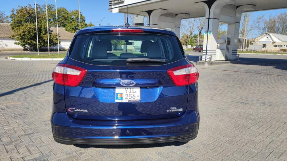 Продам Ford C-max 2.0 Hybrid 2016 год Chişinău - fotografie 4