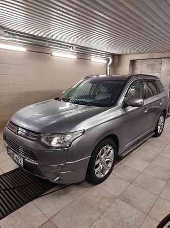 Mitsubishi Outlander 2014гPlug-in Hybrid. Chişinău