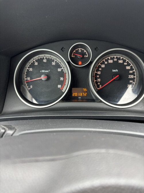 Opel Zafira, 1.8 бензин, 2007г., 7 мест, растаможена Тирасполь - изображение 8