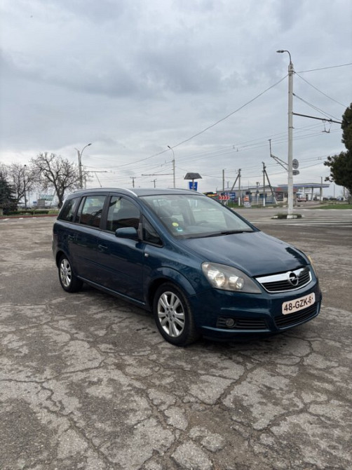 Opel Zafira, 1.8 бензин, 2007г., 7 мест, растаможена Тирасполь - изображение 1