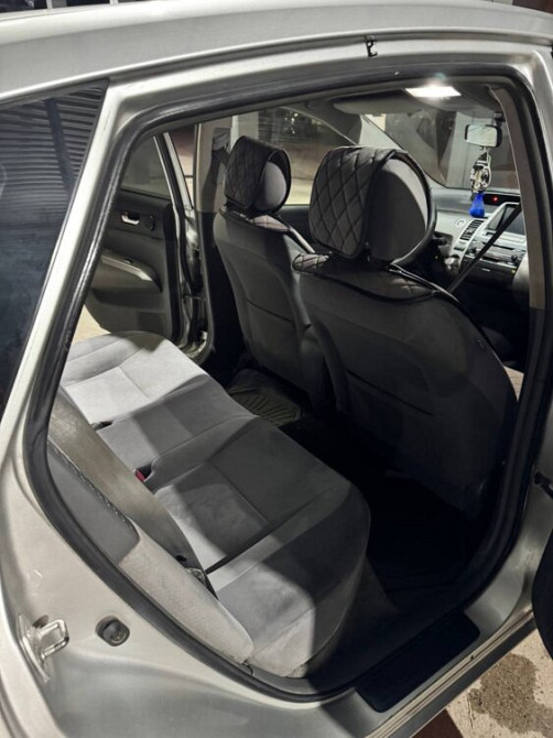Продам Toyota Prius 2006 года Тирасполь - изображение 4