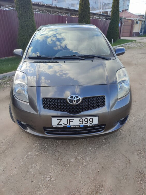 Продается TOYOTA YRIS Tiraspol - fotografie 1