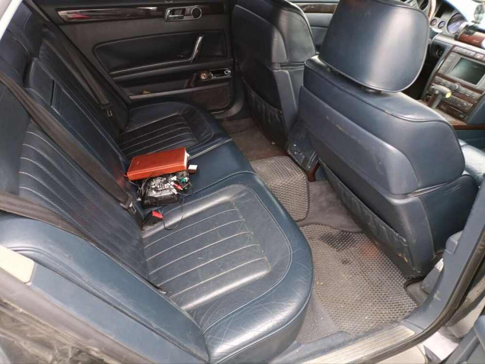Продам volkswagen phaeton Bender - fotografie 7