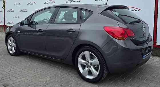 Opel Astra Кишинёв