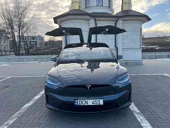 Tesla Model X Кишинёв
