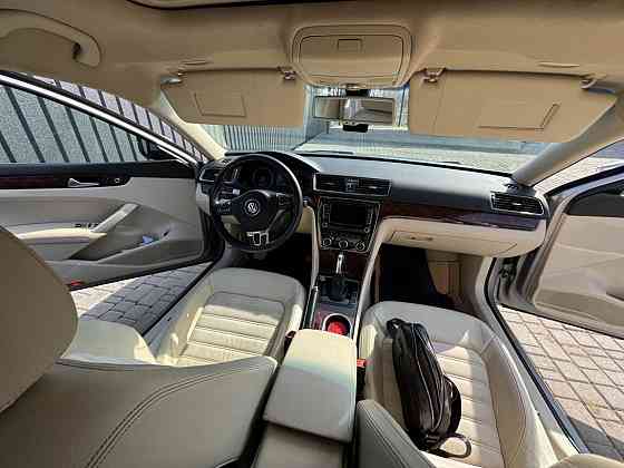 Volkswagen Passat 2013 год Тирасполь Тирасполь