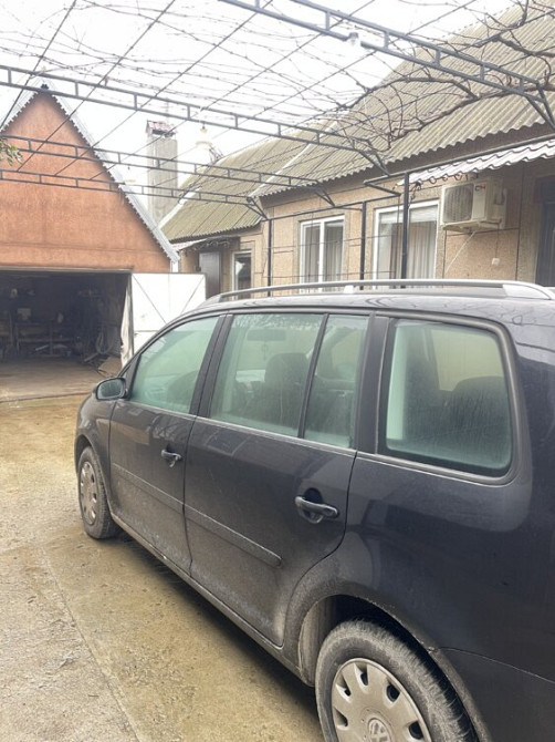 Volkswagen Touran 2006 год Тирасполь Тирасполь - изображение 1