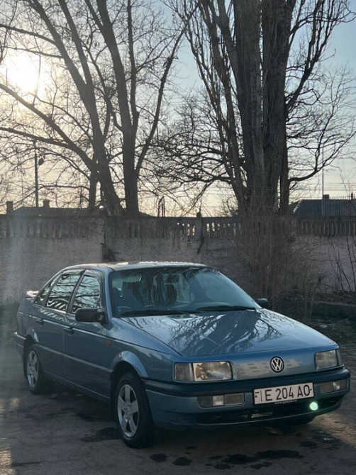 Volkswagen Passat 1990 an Tiraspol Tiraspol - fotografie 4