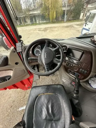 For sale: DAF XF 105.510 tractor Tiraspol