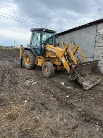Экскаватор Excavator Case 580sle Бендеры