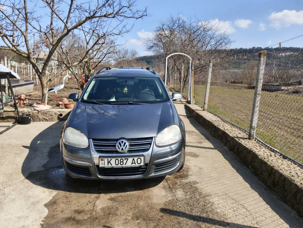 Volkswagen Golf 2008 an Tiraspol Tiraspol - fotografie 2