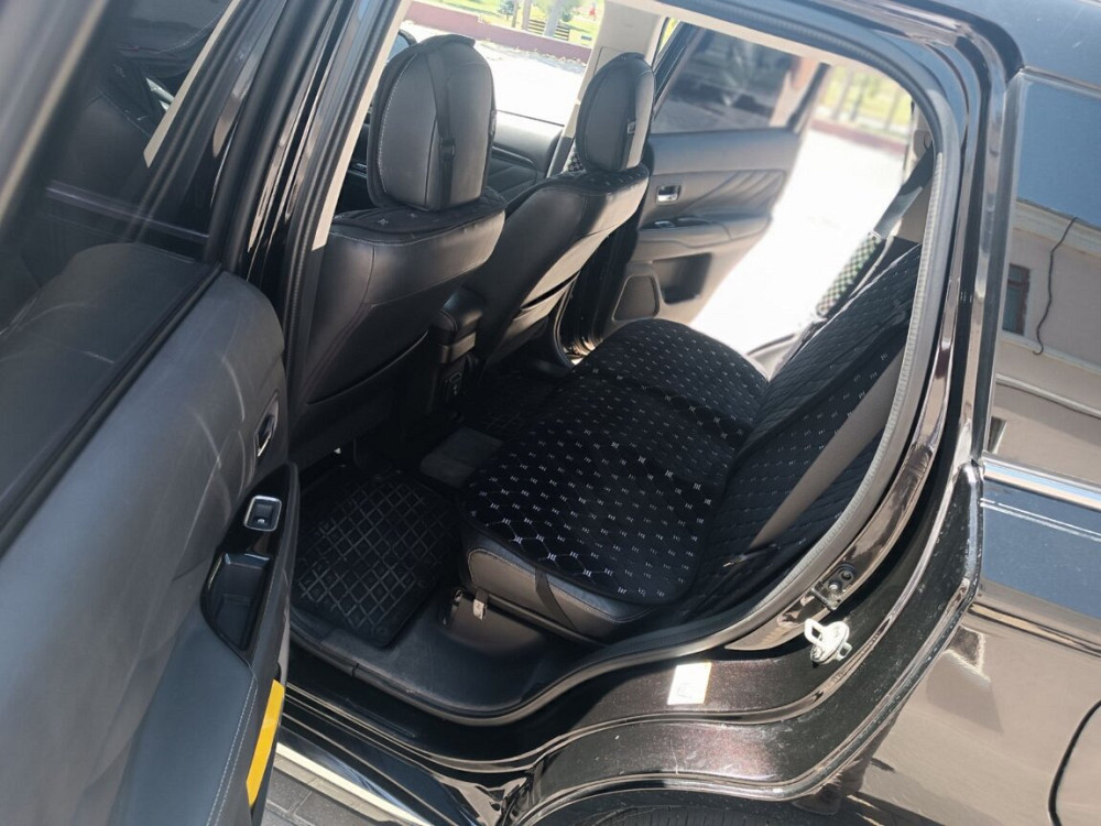 Mitsubishi Outlander 2017 Tiraspol Tiraspol - photo 4